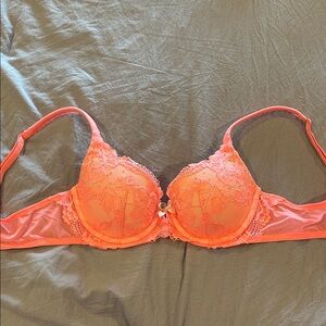 Victoria's Secret Coral Lace Push-Up Bra with Floral Detail